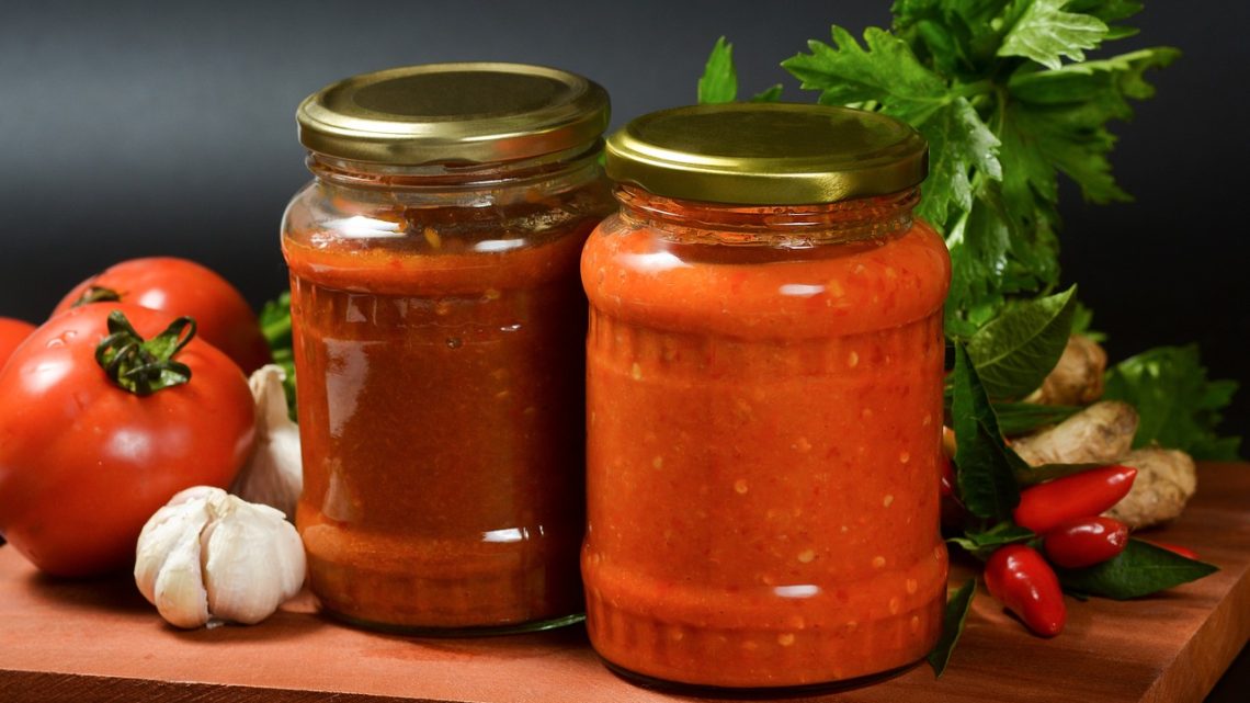 Cara Memulai Usaha Sambal Botolan dari Rumah: Menu, Modal, dan Standar Higienis